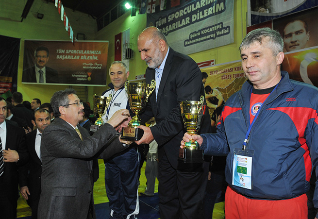 7.Uluslararası Kurtuluş Güreş Şampiyonası Sona Erdi 13