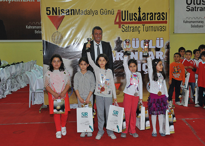 4. Uluslararası Satranç Turnuvası Sonuçlandı 2