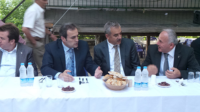Mahir Ünal Andırın’da İftara Katıldı 8