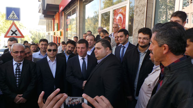 Buluntu'dan Miting Gibi Adaylık Başvurusu 16