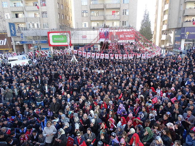 Miting Gibi Seçim Bürosu Açılışı… 24