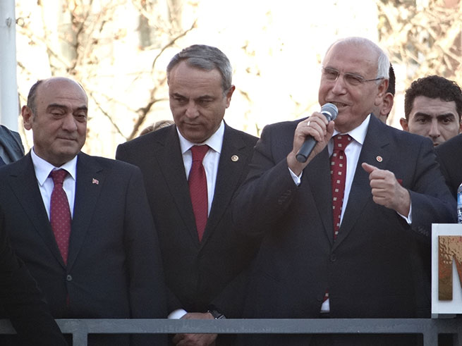 Miting Gibi Seçim Bürosu Açılışı… 37
