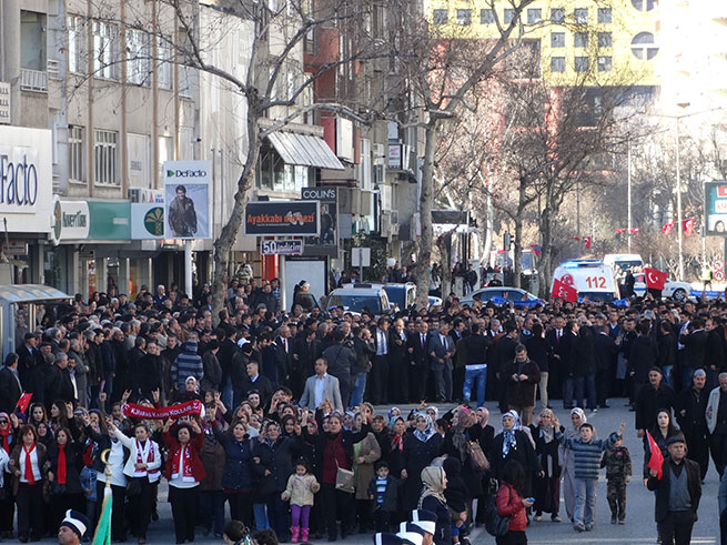 Miting Gibi Seçim Bürosu Açılışı… 9
