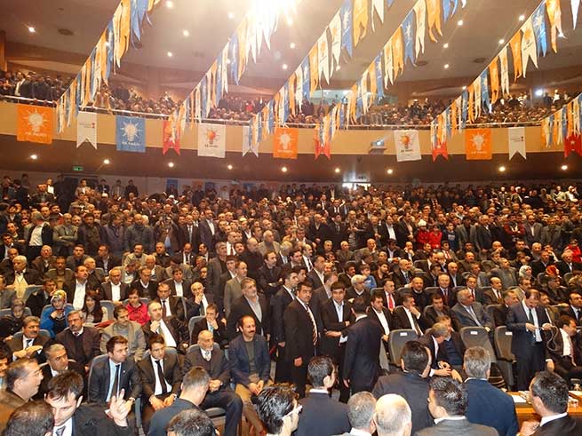 Ak Kadro Büyük Bir Törenle Tanıtıldı 4