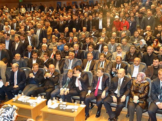 Ak Kadro Büyük Bir Törenle Tanıtıldı 7