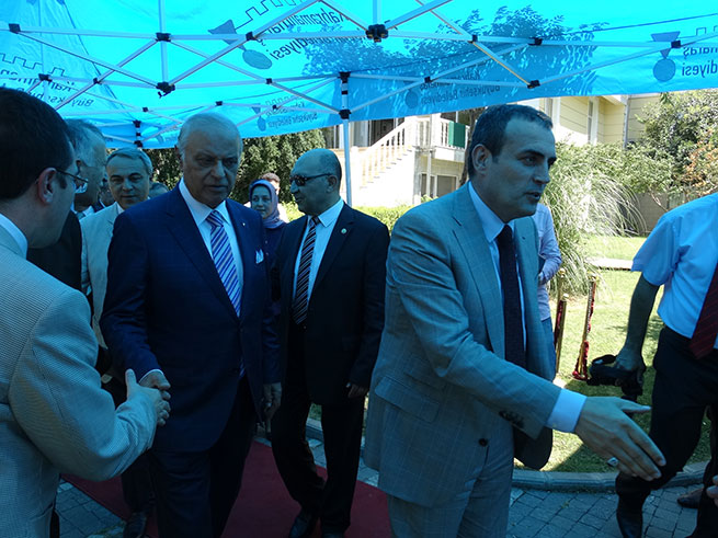 Valilik Bahçesinde Bayramlaşma 13