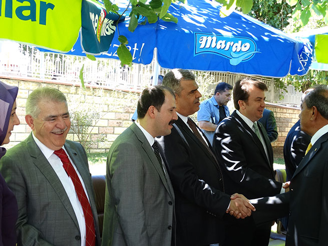 Valilik Bahçesinde Bayramlaşma 2