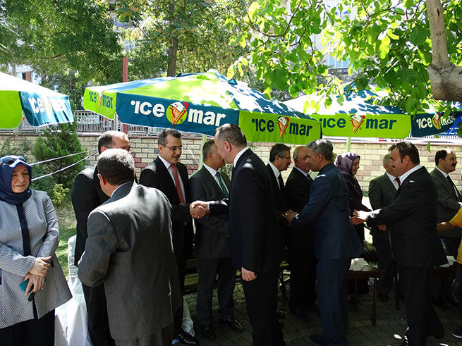 Valilik Bahçesinde Bayramlaşma 23