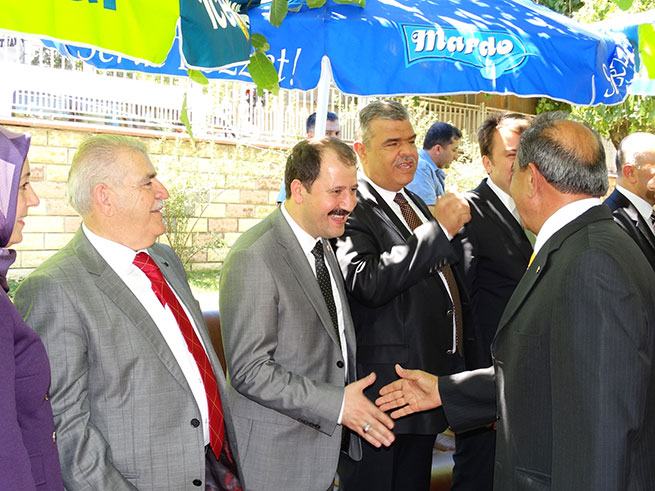 Valilik Bahçesinde Bayramlaşma 25