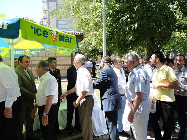 Valilik Bahçesinde Bayramlaşma 32