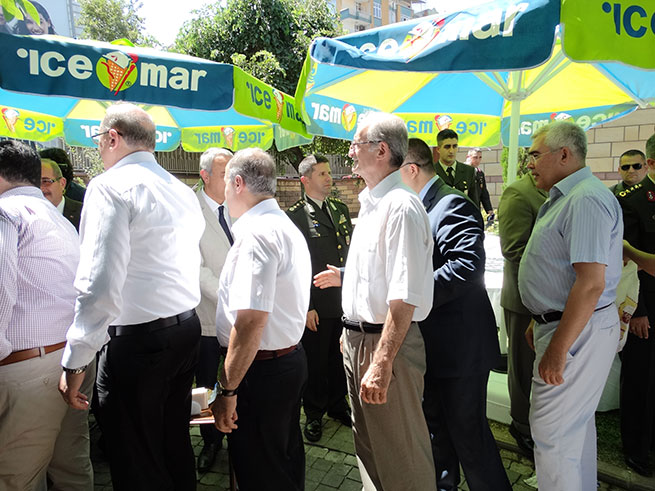 Valilik Bahçesinde Bayramlaşma 5