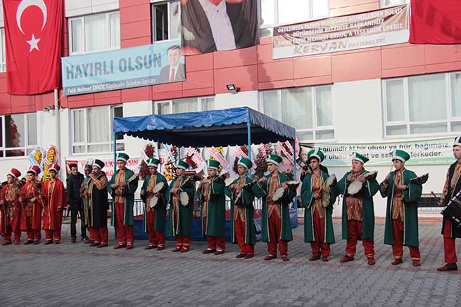 Milletvekili Güvenç: “Eğitim Kurumu Yapanları Kutluyorum” 10