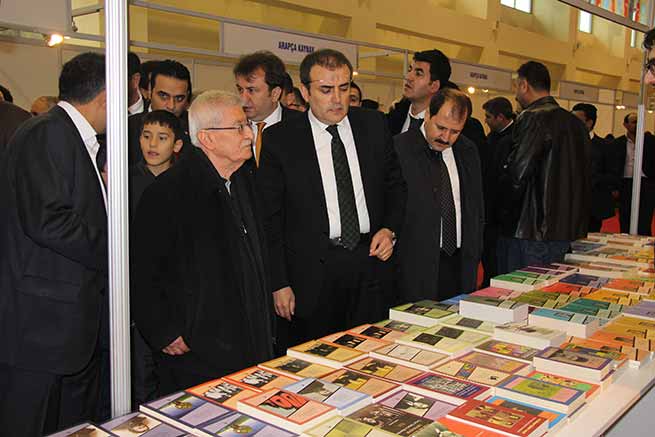 Erkoç: “Şairler Başkentine Yaraşır Bir Fuar Oldu” 13