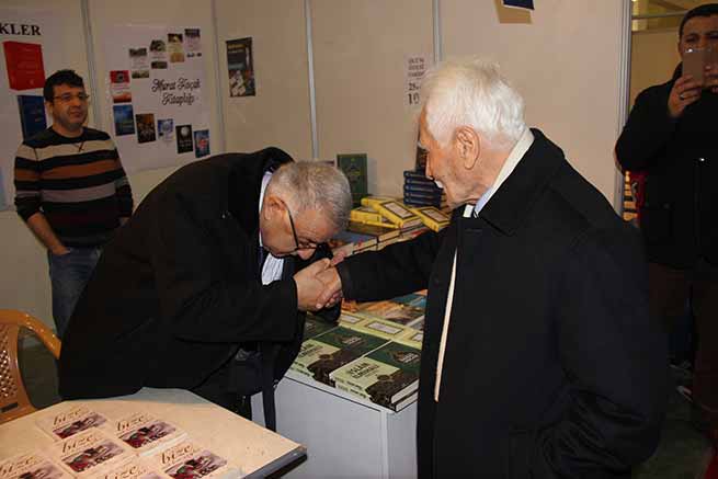 Erkoç: “Şairler Başkentine Yaraşır Bir Fuar Oldu” 16