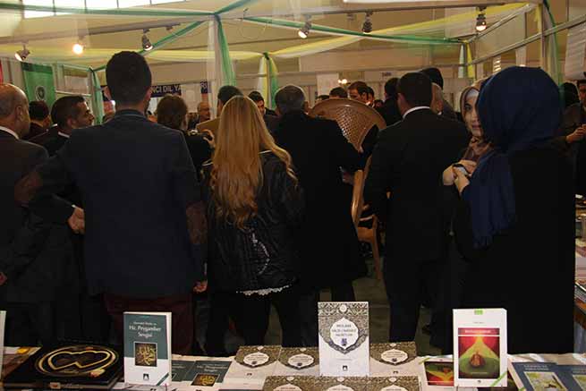 Erkoç: “Şairler Başkentine Yaraşır Bir Fuar Oldu” 23