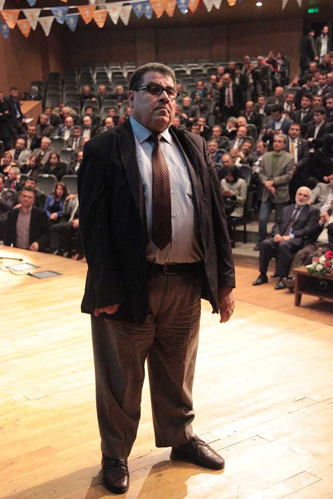 DOĞAN: “YENİ ANAYASA İÇİN 8 MİLLETVEKİLİ” 100