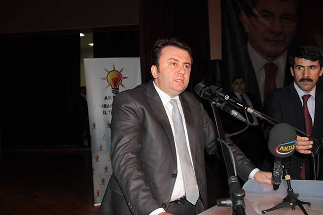 DOĞAN: “YENİ ANAYASA İÇİN 8 MİLLETVEKİLİ” 36