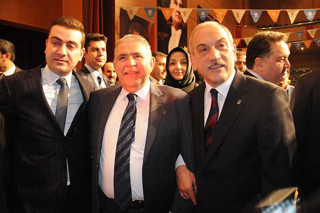 DOĞAN: “YENİ ANAYASA İÇİN 8 MİLLETVEKİLİ” 4