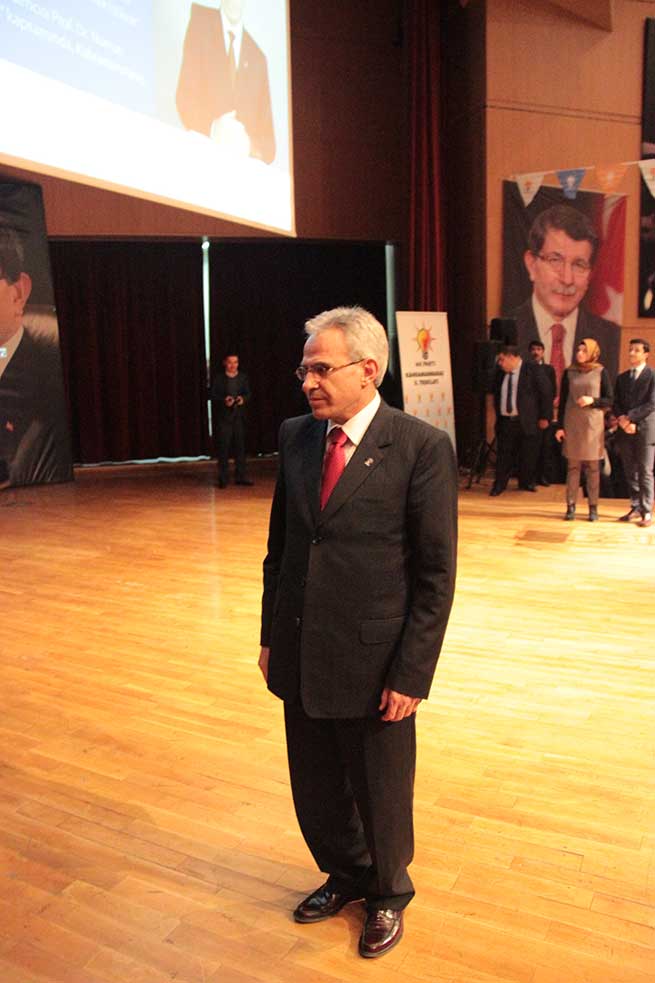 DOĞAN: “YENİ ANAYASA İÇİN 8 MİLLETVEKİLİ” 47