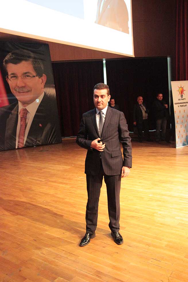 DOĞAN: “YENİ ANAYASA İÇİN 8 MİLLETVEKİLİ” 52