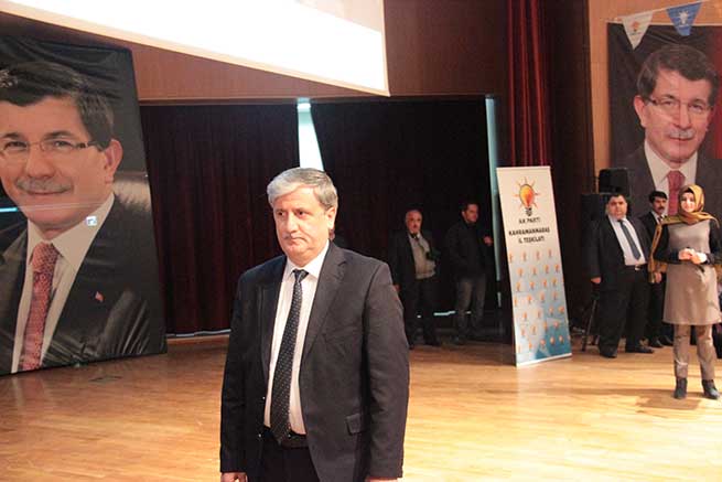 DOĞAN: “YENİ ANAYASA İÇİN 8 MİLLETVEKİLİ” 55