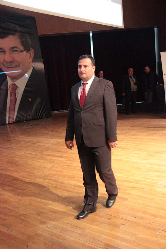 DOĞAN: “YENİ ANAYASA İÇİN 8 MİLLETVEKİLİ” 59