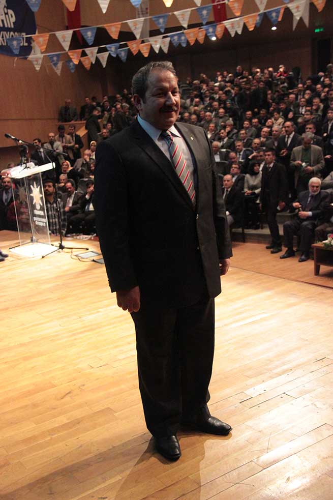 DOĞAN: “YENİ ANAYASA İÇİN 8 MİLLETVEKİLİ” 77