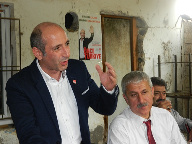 Chp’li Öztunç’un Küçük Mitingleri 13