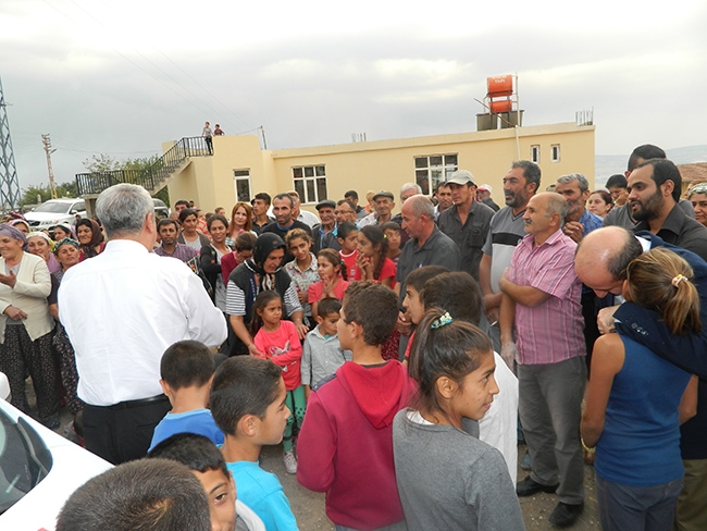 Chp’li Öztunç’un Küçük Mitingleri 8