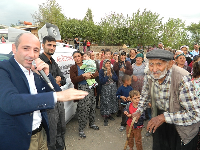 Chp’li Öztunç’un Küçük Mitingleri 9