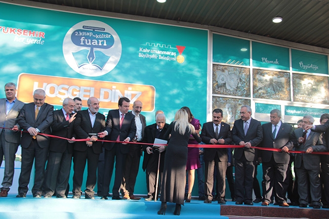 Fotoğrafların Dilinden Kitap Fuarı 19