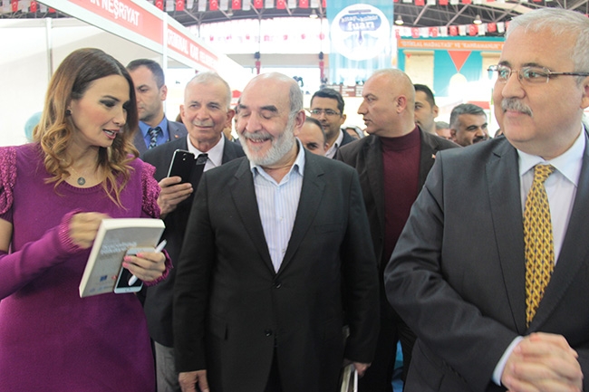 Fotoğrafların Dilinden Kitap Fuarı 23