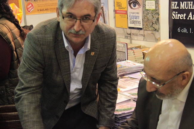 Fotoğrafların Dilinden Kitap Fuarı 30