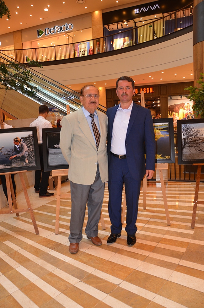 “Kuşlarla Çırpınan Göl” İsimli Resim Sergisi Açılışı Gerçekleştirildi 5