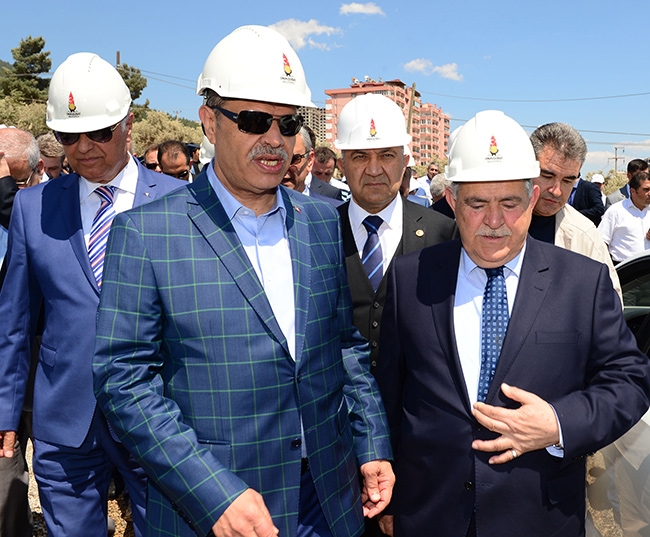 Başbakan Yardımcısı Kaynak İnşaat Alanını İnceledi 10