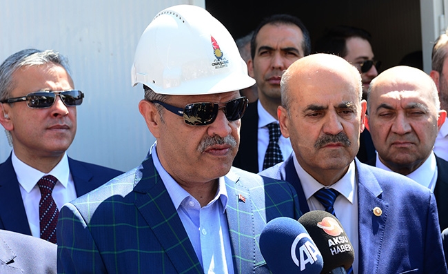 Başbakan Yardımcısı Kaynak İnşaat Alanını İnceledi 12