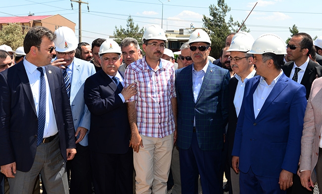 Başbakan Yardımcısı Kaynak İnşaat Alanını İnceledi 5