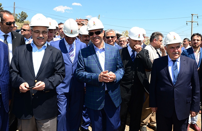 Başbakan Yardımcısı Kaynak İnşaat Alanını İnceledi 8