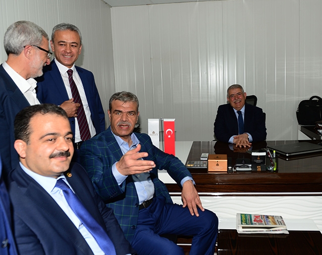 Başbakan Yardımcısı Kaynak İnşaat Alanını İnceledi 9