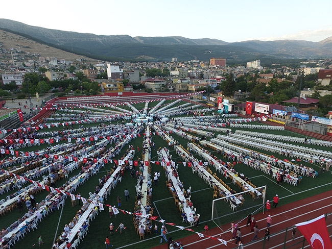Kahramanmaraş’ın En Büyük İftar Organizasyonunu 2