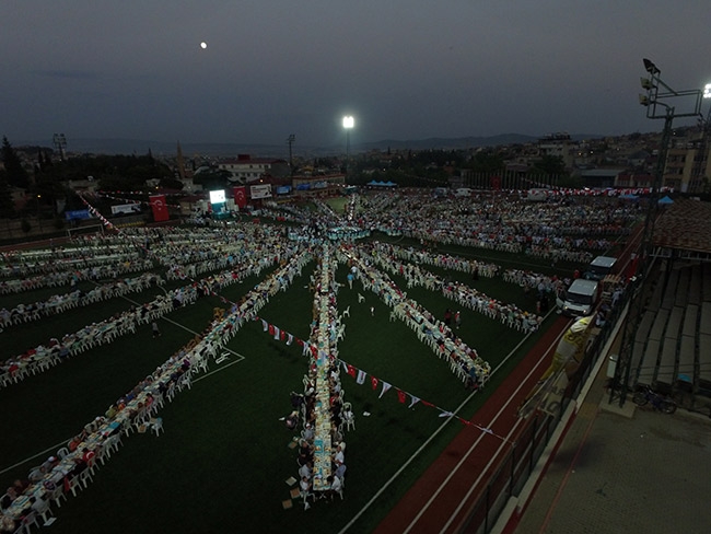 Kahramanmaraş’ın En Büyük İftar Organizasyonunu 3