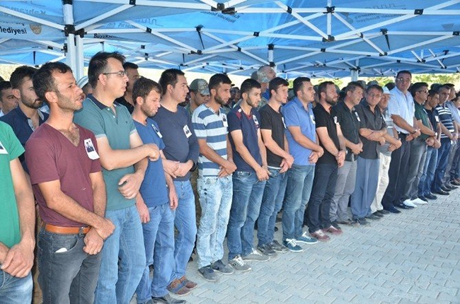 Kahramanmaraşlı şehit gözyaşları arasında toprağa verildi 5