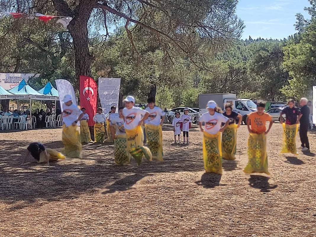 Andırınlı Çocuklar Kültür Şenliğinde Geleneksel Oyunlarla Buluştu! 10