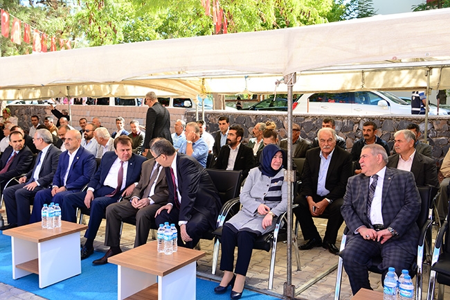 Onikişubat Belediyesi 5 Bilgi Ve Kültür Evini Aynı Anda Hizmete Açtı 11