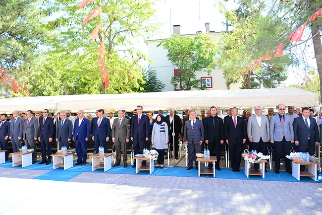 Onikişubat Belediyesi 5 Bilgi Ve Kültür Evini Aynı Anda Hizmete Açtı 8