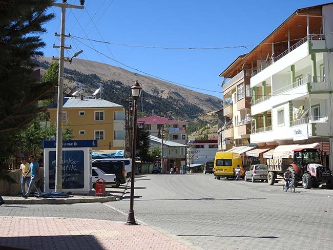 Az gittik uz gittik dere tepe düz gittik 13