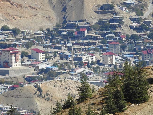 Az gittik uz gittik dere tepe düz gittik 19