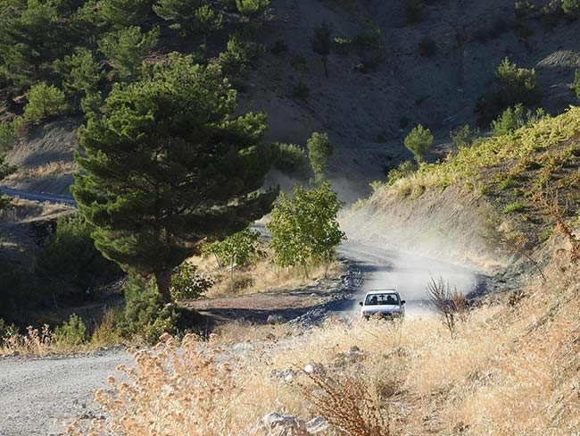 Az gittik uz gittik dere tepe düz gittik 8