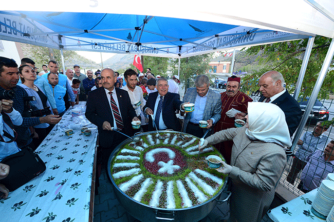 Dönüklü İmam Hatip Ortaokulu eğitime açıldı 18