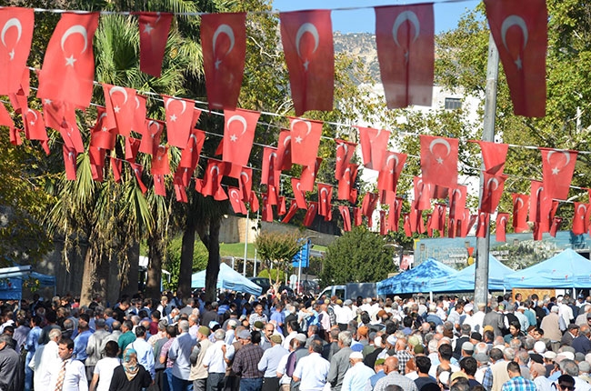 Kahramanmaraş'ta 10 bin kişiye aşure ikramı 2